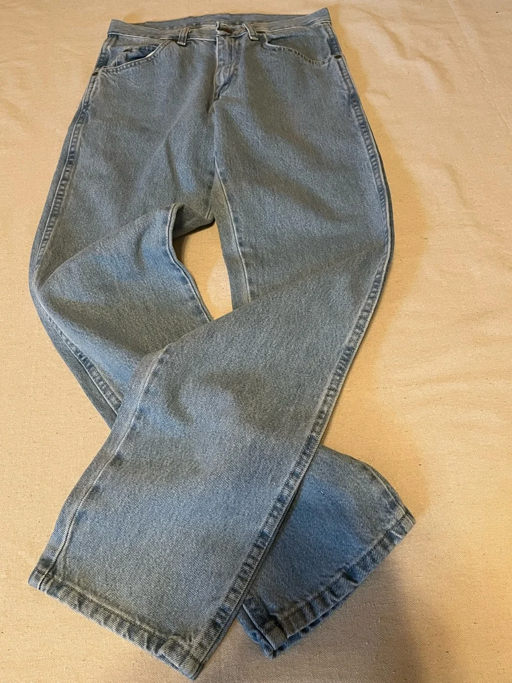 Light Blue Men's Wrangler Classic 5 pocket Straight Leg Jeans